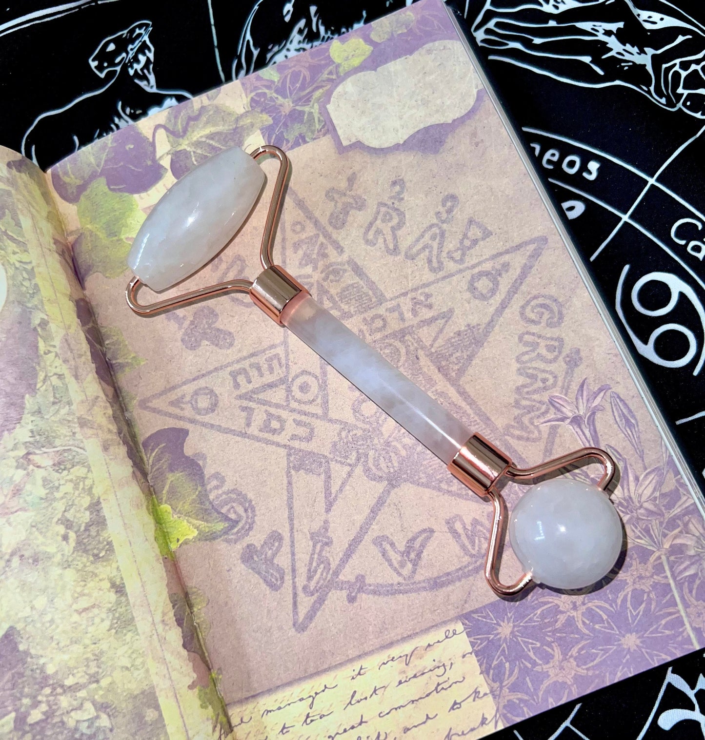 Enchanted Natural Beauty Enhancer Face Roller Talisman ~ Awaken your inner beauty, Gain confidence, Feel naturally beautiful, Aphrodite Cast